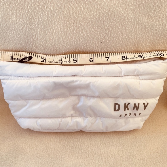 NEW Bag Clutch Style DKNY Sport White Puffer Style Casual - Picture 8 of 10